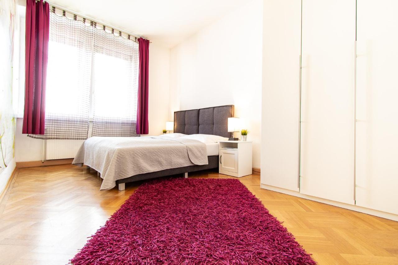 Apartment Mandlgasse I Contactless Check-In Wien Eksteriør bilde
